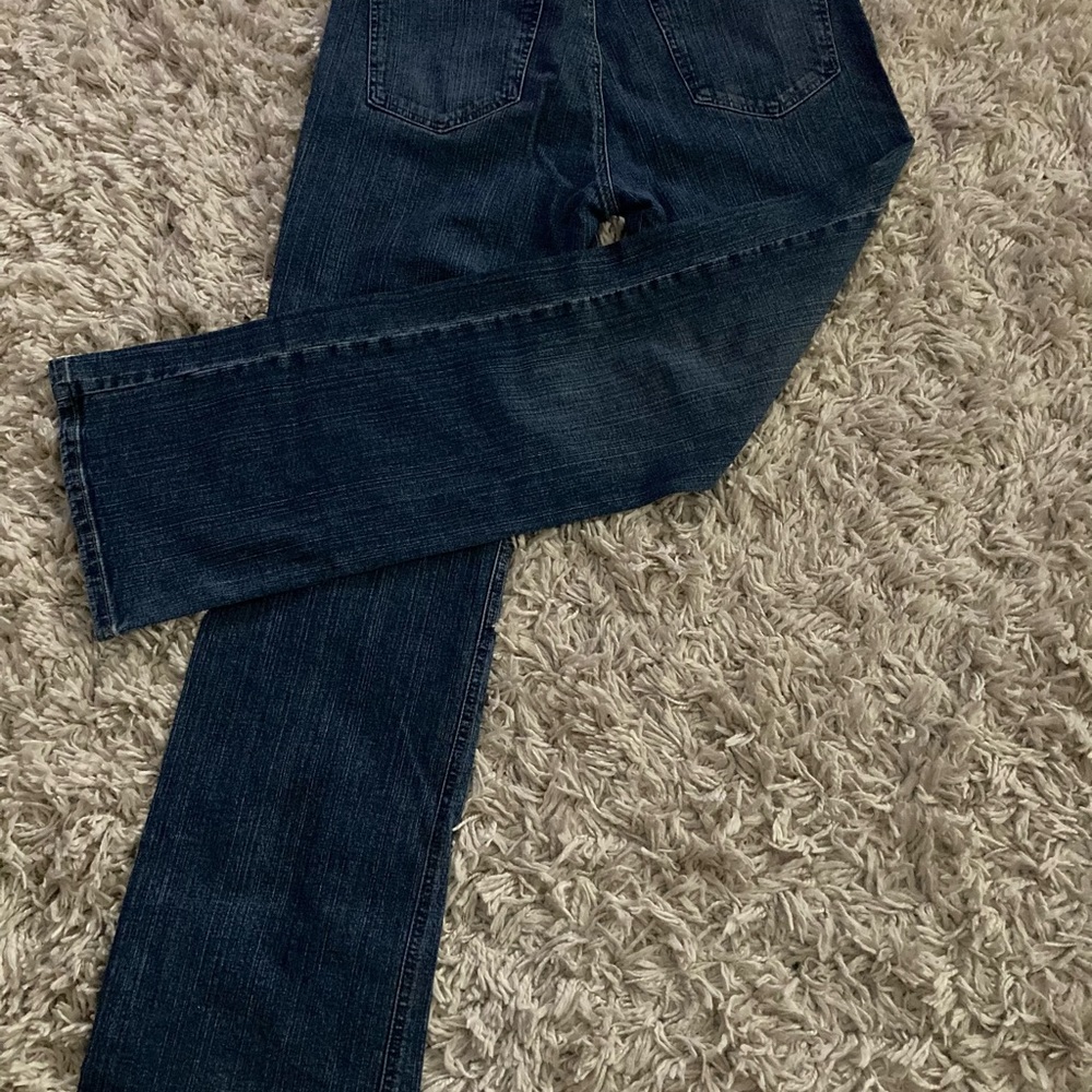 Jeans - Picture 2 of 4